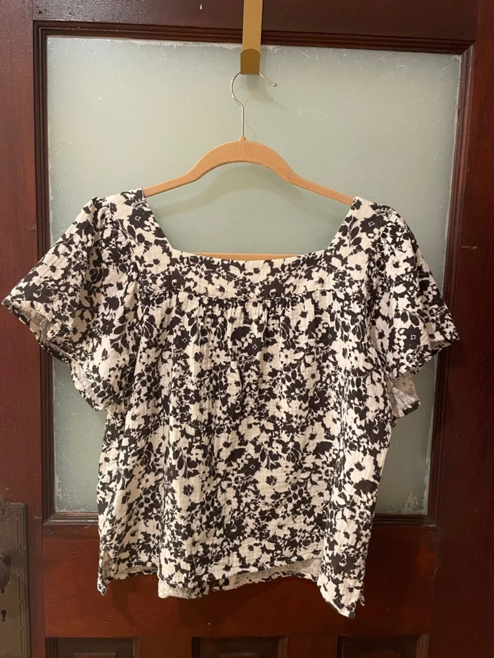 Rails Cream and Brown  Floral Square-Neck Puff Sleeve Blouse - Picture 4 of 4
